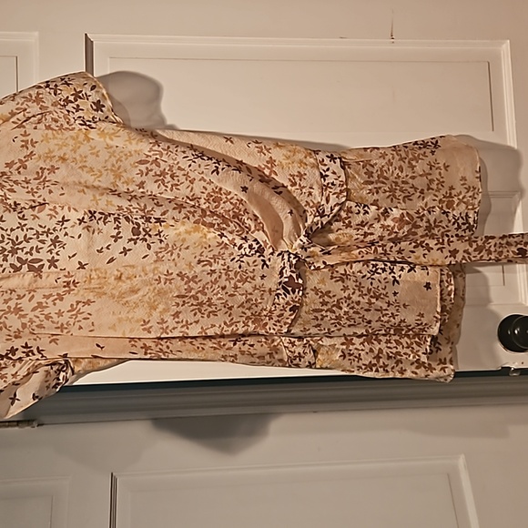 Tunic - Picture 1 of 3